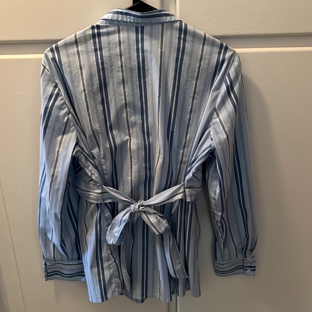 Maternity Shirt - Picture 3 of 3